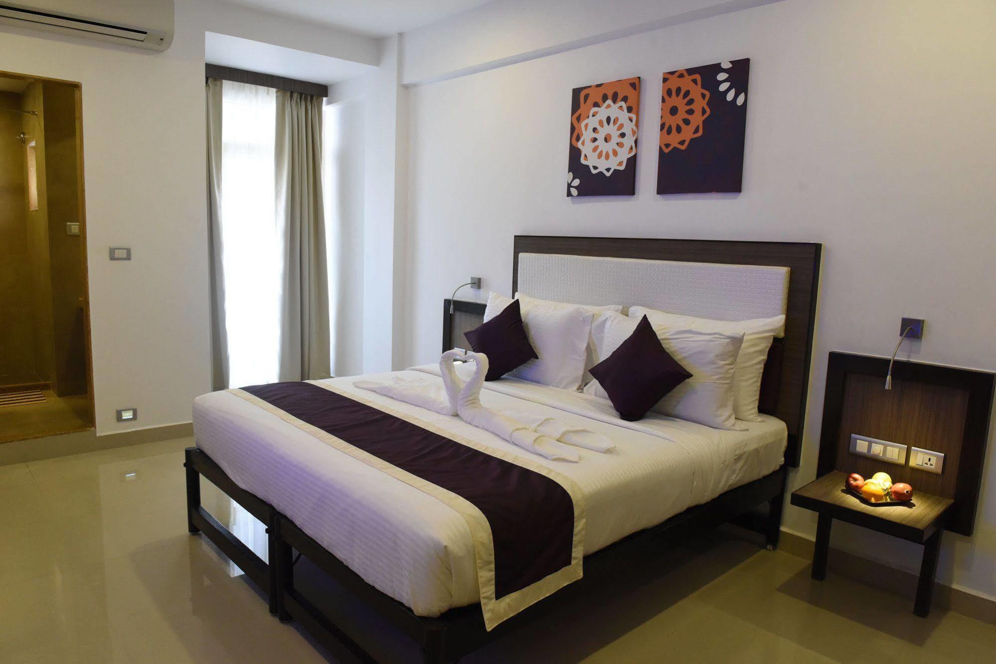 Treehouse Neptune Panaji Exterior foto